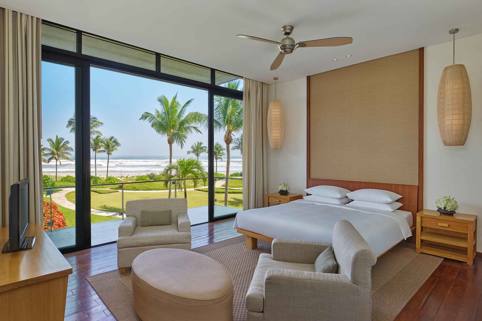 Hyatt-Regency-Danang-Resort-and-Spa-2 Best Resorts in Da Nang and Hoi An for Wellness Treatment